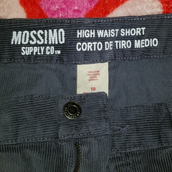 Shorts. - Picture 2 of 3